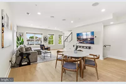615 Irving Street NW #2, Washington, DC 20010 - Photo 3