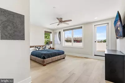 615 Irving Street NW #2, Washington, DC 20010 - Photo 33