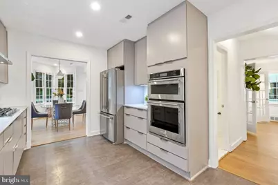 4512 Van Ness Street NW, Washington, DC 20016 - Photo 23