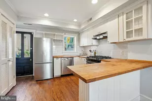 1342 L St SE, Washington, DC 20003 - Photo 5