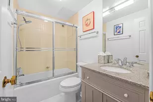 800 25th St NW, Washington, DC 20037 - Photo 37