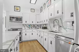 800 25th St NW, Washington, DC 20037 - Photo 23