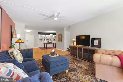 3001 Veazey Terrace NW #607, Washington, DC 20008 - Photo 5