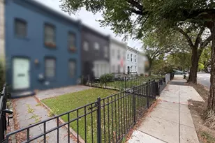 203 17th St SE, Washington, DC 20003 - Photo 1