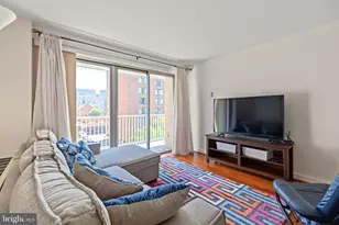 730 24th St NW, Washington, DC 20037 - Photo 13