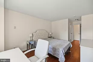 730 24th St NW, Washington, DC 20037 - Photo 19