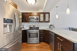 730 24th St NW, Washington, DC 20037 - Photo 5