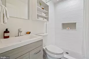817 20th St NE, Washington, DC 20002 - Photo 19