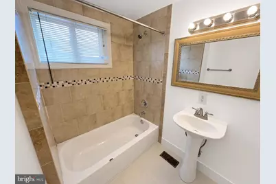 1018 45th Street NE, Washington, DC 20019 - Photo 29