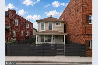 1018 45th Street NE, Washington, DC 20019 - Photo 1