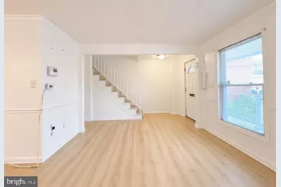 1018 45th Street NE, Washington, DC 20019 - Photo 3