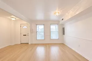 1018 45th St NE, Washington, DC 20019 - Photo 5