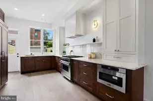 421 4th St NE, Washington, DC 20002 - Photo 15