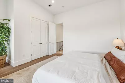 421 4th Street NE, Washington, DC 20002 - Photo 33