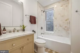 421 4th St NE, Washington, DC 20002 - Photo 21