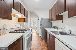 4323 Fessenden St NW, Washington, DC 20016 - Photo 17