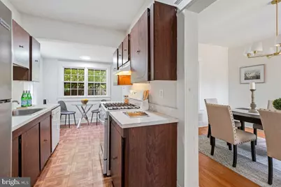 4323 Fessenden Street NW, Washington, DC 20016 - Photo 15