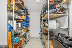 1311 30th St NW, Washington, DC 20007 - Photo 15