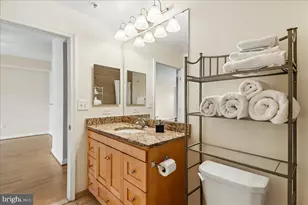 1111 25th St NW, Washington, DC 20037 - Photo 23