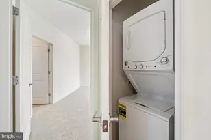1391 Pennsylvania Ave SE, Washington, DC 20003 - Photo 25