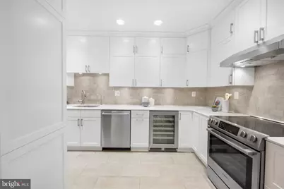 1600 Belmont Street NW #D, Washington, DC 20009 - Photo 15