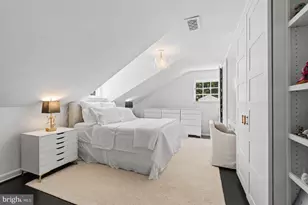 2501 49th St NW, Washington, DC 20007 - Photo 33