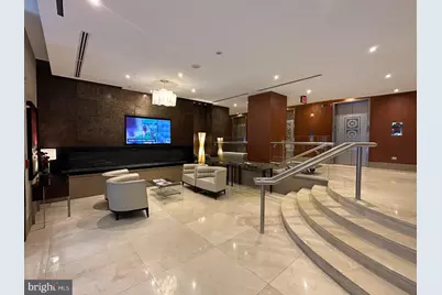 811 4th Street NW #318, Washington, DC 20001 - Photo 3