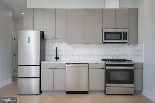 705 Irving St NW, Washington, DC 20010 - Photo 5