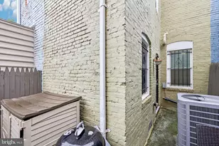 813 12th St NE, Washington, DC 20002 - Photo 29