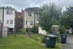 1504 19th St SE, Washington, DC 20020 - Photo 3