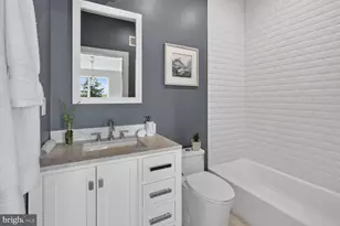 720 Irving St NE, Washington, DC 20017 - Photo 17