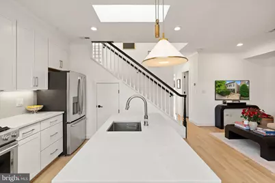 1721 20th Street NW #302, Washington, DC 20009 - Photo 17