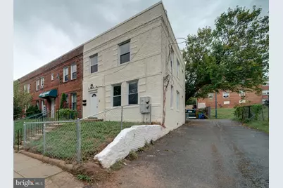 1946 I Street NE, Washington, DC 20002 - Photo 3