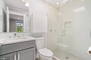 1279 Oates St NE, Washington, DC 20002 - Photo 21