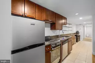 914 C St NE, Washington, DC 20002 - Photo 29