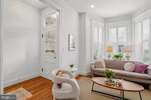 914 C St NE, Washington, DC 20002 - Photo 5
