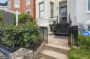 914 C St NE, Washington, DC 20002 - Photo 3