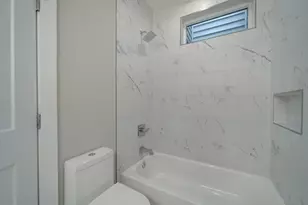 1914 Capitol Ave NE, Washington, DC 20002 - Photo 37