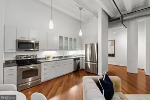 1701 Kalorama Rd NW, Washington, DC 20009 - Photo 5