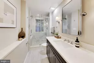 1302 R St NW, Washington, DC 20009 - Photo 25