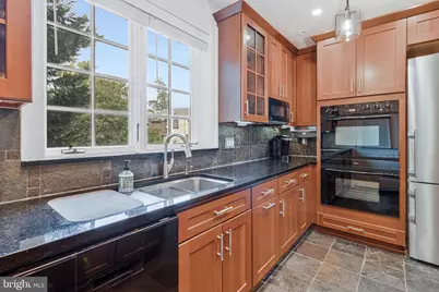 1124 Kalmia Road NW, Washington, DC 20012 - Photo 15