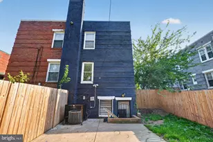 4636 Hillside Rd SE, Washington, DC 20019 - Photo 5