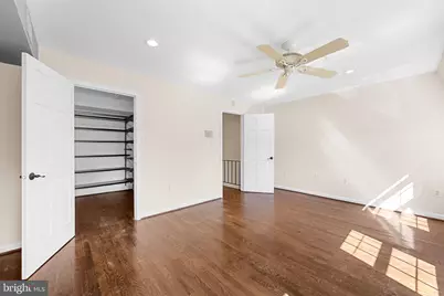 1230 C Street SE, Washington, DC 20003 - Photo 29
