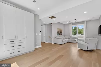4512 Salem Lane NW, Washington, DC 20007 - Photo 37