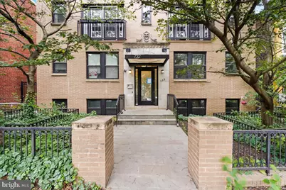 732 Lamont Street NW #203, Washington, DC 20010 - Photo 3