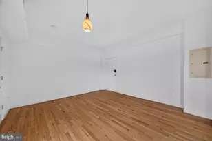 1321 Fairmont St NW, Washington, DC 20009 - Photo 5