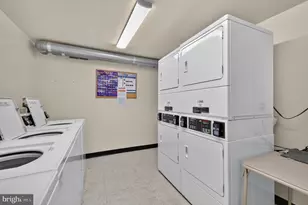 1321 Fairmont St NW, Washington, DC 20009 - Photo 21