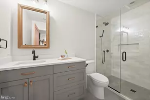 1327 R St NW, Washington, DC 20009 - Photo 51