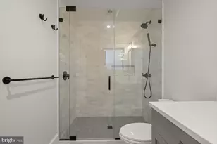 1327 R St NW, Washington, DC 20009 - Photo 35