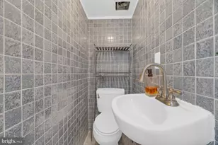 2407 18th St SE, Washington, DC 20020 - Photo 11